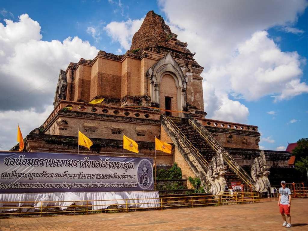 Little Shelter Hotel Chiangmai Sha Plus Чиангмай Екстериор снимка