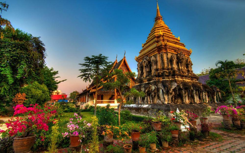 Little Shelter Hotel Chiangmai Sha Plus Чиангмай Екстериор снимка